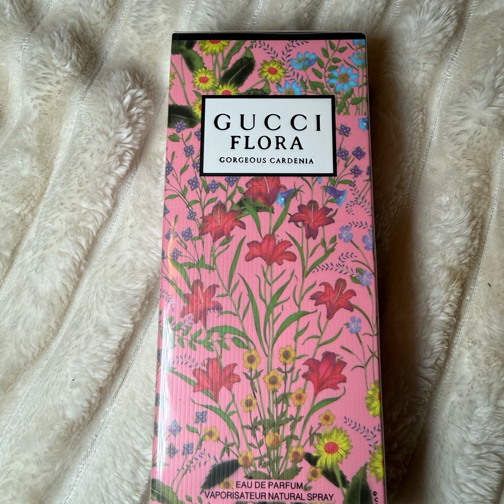 Gucci Flora Pink Floral Box with Multicolor Blooms